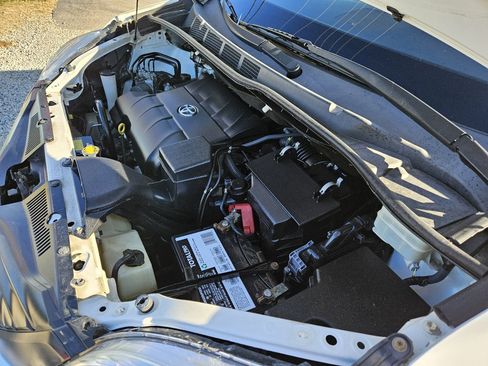 Used 2016 Toyota Sienna L image 52