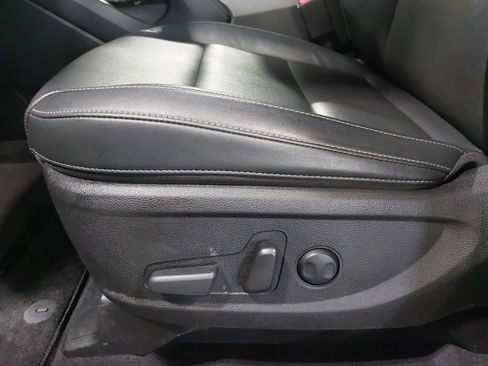 Used 2023 Kia Telluride AWD image 30