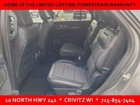 Used 2025 Ford Explorer ST-Line AWD/4WD image 5
