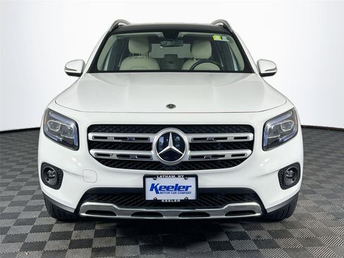 Certified 2021 Mercedes-Benz GLB 250 4MATIC image 9