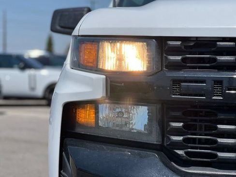 Used 2021 Chevrolet Silverado 1500 Custom Trail Boss AWD/4WD image 12