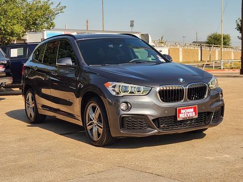Used 2017 BMW X1 xDrive28i AWD/4WD image 2