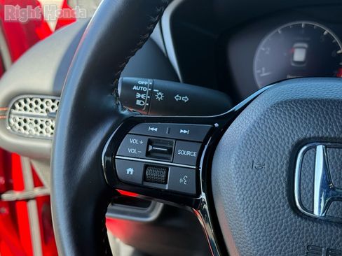 Certified 2025 Honda HR-V Sport image 18