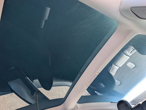 Used 2019 Tesla Model 3 Long Range AWD/4WD image 17