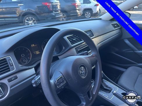 Used 2012 Volkswagen Passat 2.5 S image 11