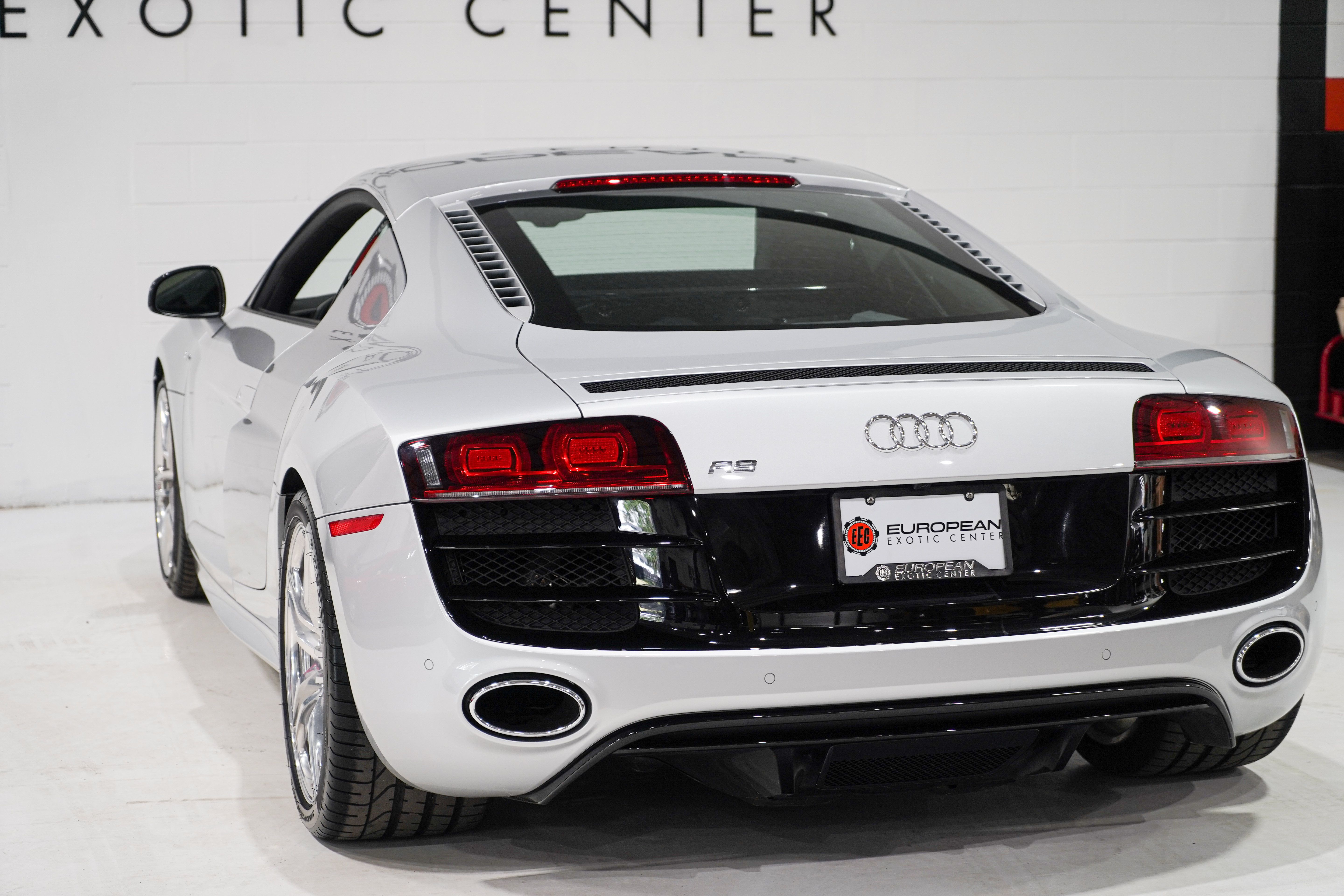Used 2010 Audi R8 V10 AWD/4WD image 34