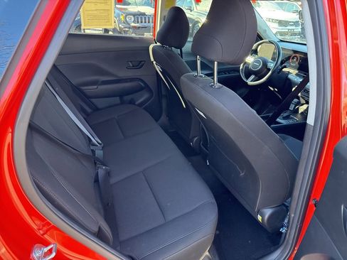 Used 2024 Hyundai Kona SEL image 11