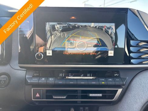 Used 2025 Toyota Camry LE image 21