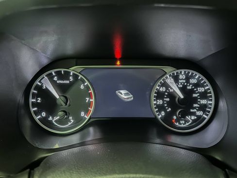 Used 2024 Nissan Sentra SV FWD image 30