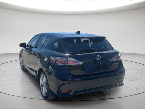 Used 2014 Lexus CT 200h FWD image 8