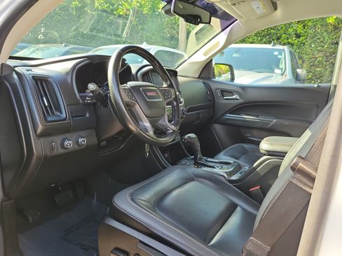 Used 2021 GMC Canyon AT4 w/ Trailering Package AWD/4WD image 9