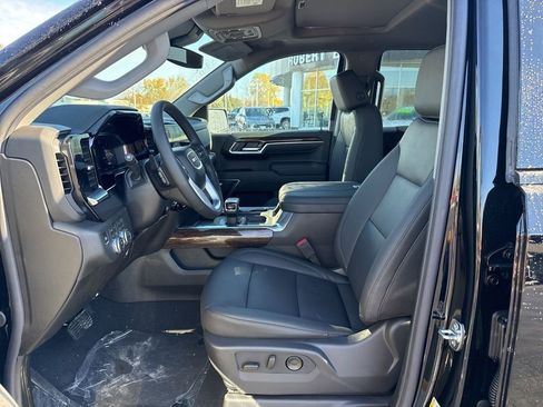 New 2026 GMC Sierra 1500 Elevation w/ Elevation Premium Package image 9