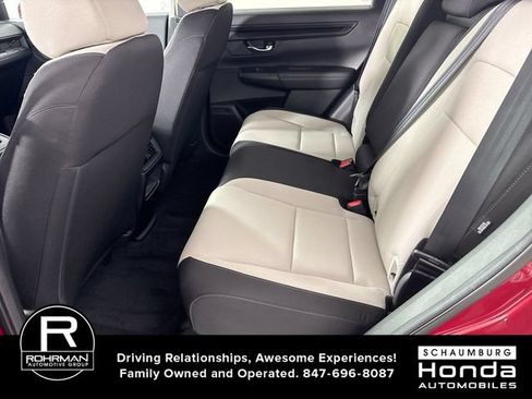 Used 2025 Honda CR-V LX image 23