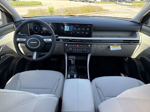 New 2026 Hyundai Tucson SE image 10