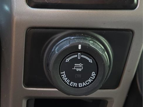 Used 2018 Ford F150 Lariat AWD/4WD image 15