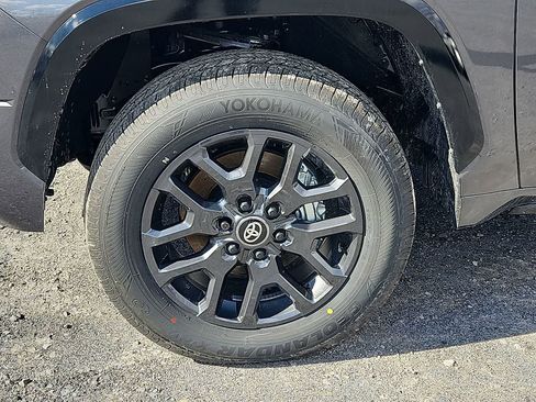 New 2026 Toyota Tundra Platinum image 8