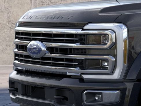 New 2026 Ford F450 Platinum w/ Platinum Plus Package AWD/4WD image 17