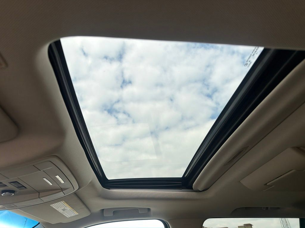 Certified 2019 Chevrolet Tahoe Premier AWD/4WD image 22