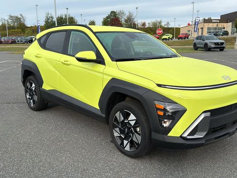 Certified 2024 Hyundai Kona SEL image 2