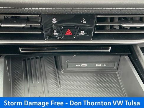 New 2026 Volkswagen Atlas Cross Sport SEL Premium R-Line AWD/4WD image 30
