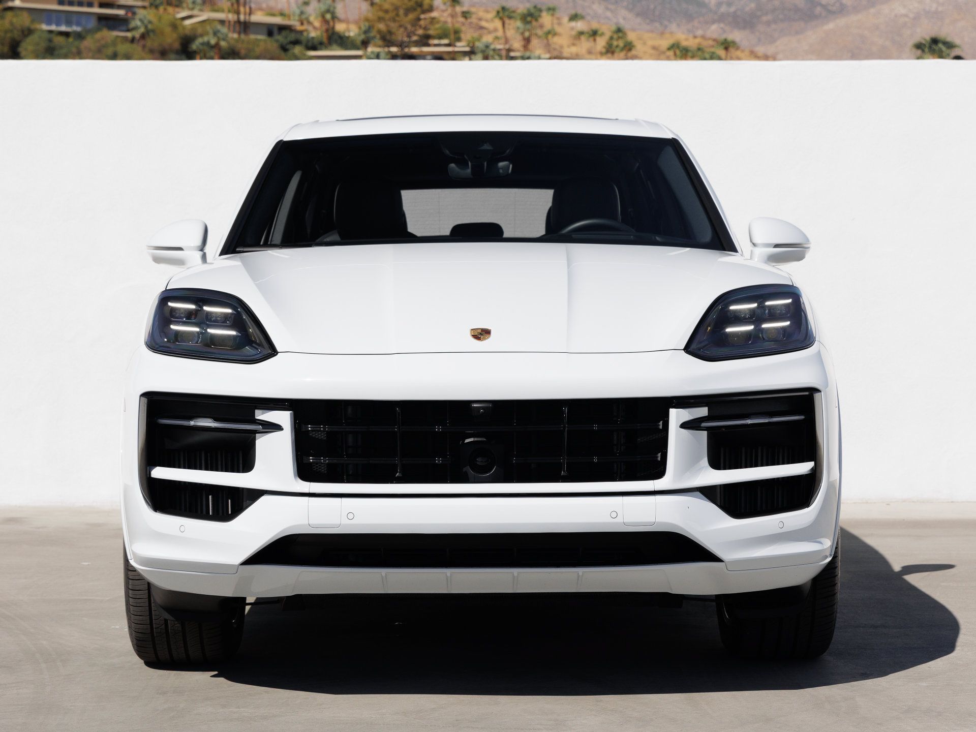 Certified 2025 Porsche Cayenne AWD/4WD image 10
