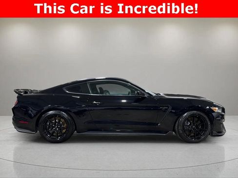 Used 2019 Ford Mustang Shelby GT350 w/ Technology Package image 2