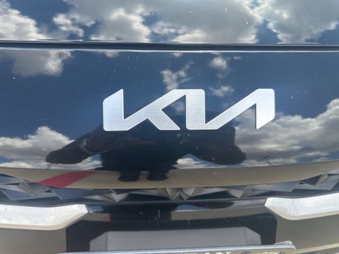 Used 2023 Kia Forte LXS FWD image 31