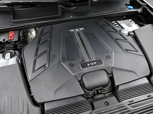Certified 2024 Bentley Bentayga AWD/4WD image 37
