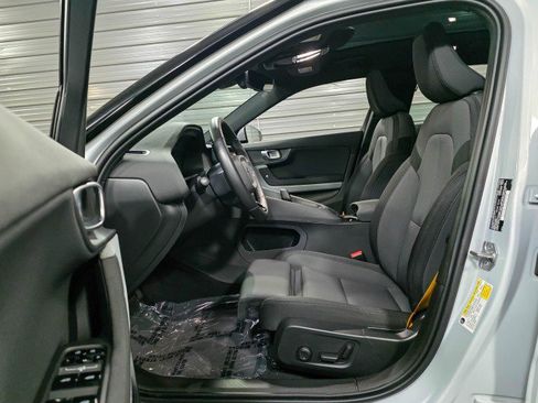 Used 2022 Polestar Polestar 2 w/ Performance Package image 13