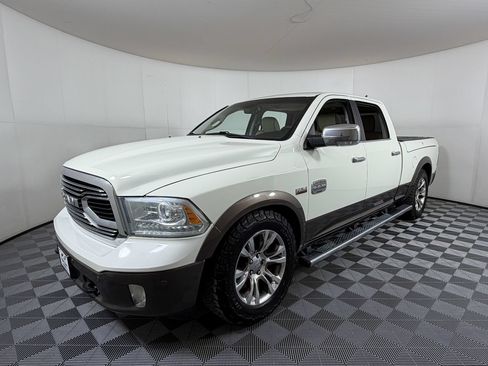 Used 2018 RAM 1500 Laramie Longhorn w/ Longhorn Southfork Package AWD/4WD image 2