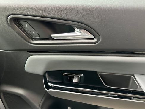 Certified 2025 Honda Prologue Touring image 19