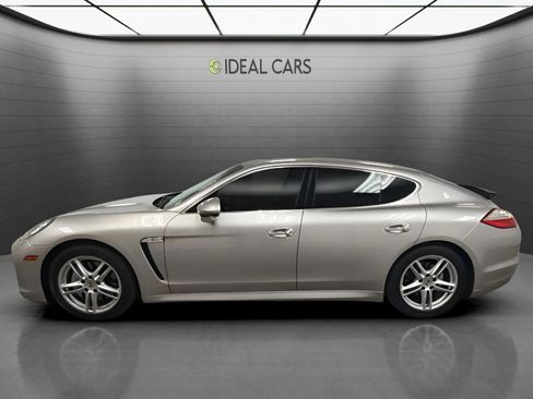 Used 2012 Porsche Panamera S RWD image 8