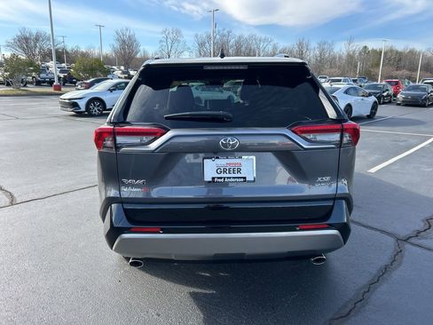 Used 2025 Toyota RAV4 XSE image 19