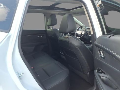New 2026 Nissan Murano Platinum w/ Cargo Package AWD/4WD image 11