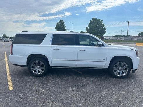 Used 2016 GMC Yukon XL Denali w/ Open Road Package AWD/4WD image 2