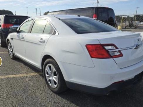 Used 2016 Ford Taurus Police Interceptor image 6