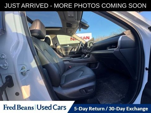 Used 2024 Toyota Grand Highlander XLE image 18