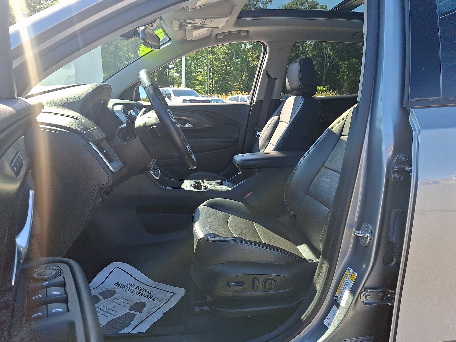 Certified 2023 GMC Terrain SLT w/ Tech Package AWD/4WD image 13