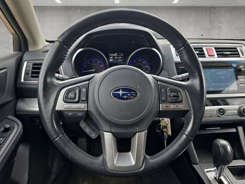 Used 2017 Subaru Outback 2.5i Premium AWD/4WD image 21