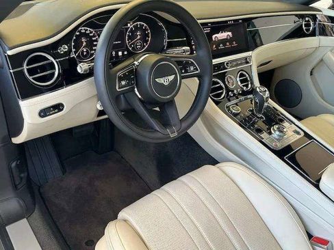 Used 2022 Bentley Continental GT AWD/4WD image 22