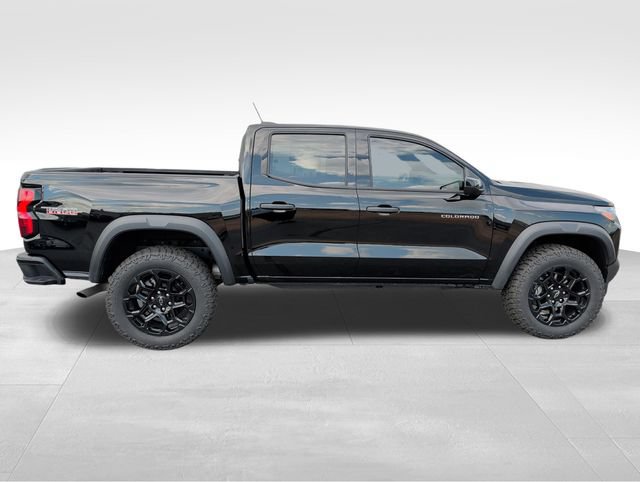 Used 2026 Chevrolet Colorado Trail Boss AWD/4WD image 7