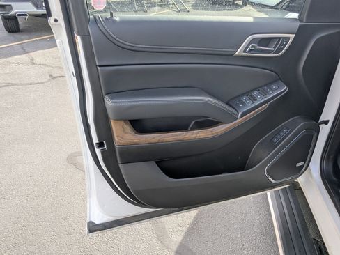 Used 2019 GMC Yukon Denali image 12