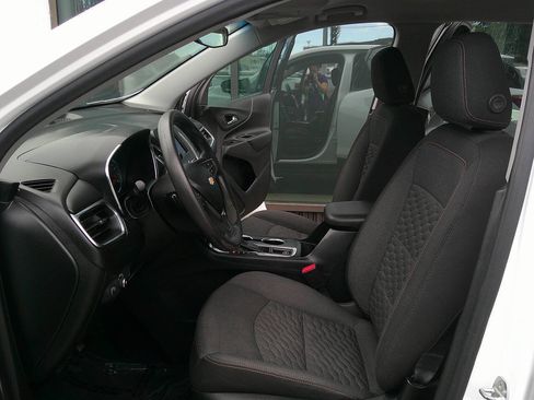 Used 2020 Chevrolet Equinox LT AWD/4WD image 9