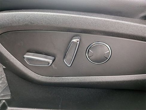 Certified 2023 Lincoln Nautilus Reserve w/ Monochromatic Package image 14