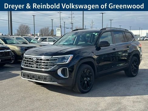 New 2026 Volkswagen Atlas SE image 3