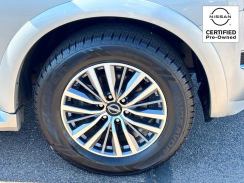 Certified 2023 Nissan Armada SL image 11