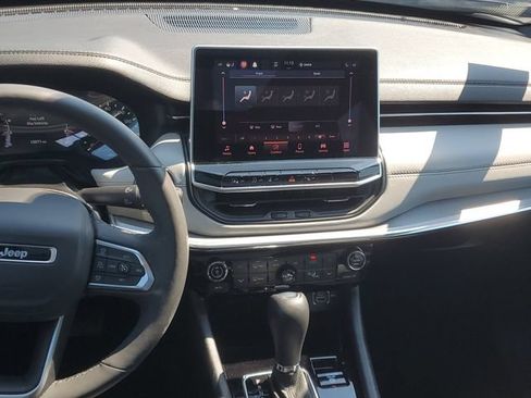 Used 2024 Jeep Compass Limited w/ Sun and Sound Group AWD/4WD image 14