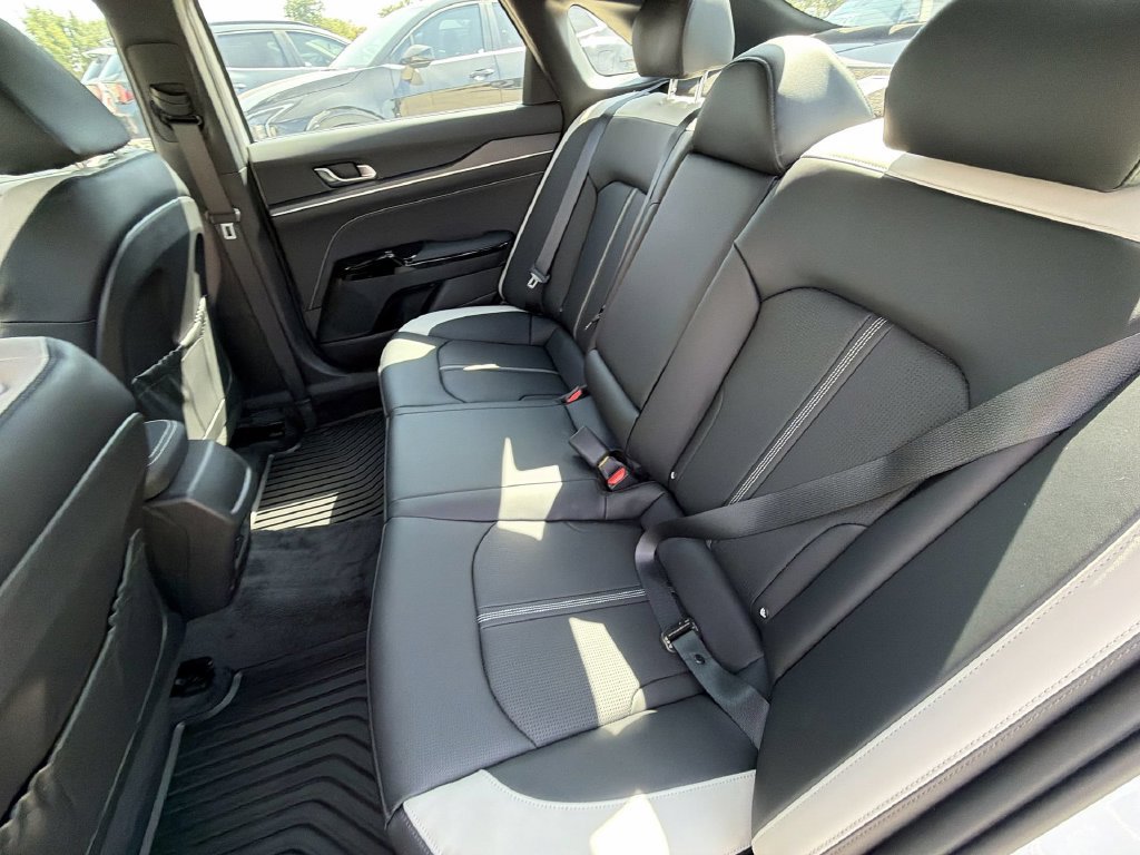 New 2026 Kia K5 GT-Line w/ GT-Line Premium Package FWD image 26