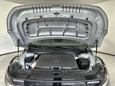 New 2026 Hyundai Ioniq 5 SEL AWD/4WD image 17