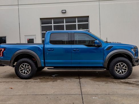 Used 2019 Ford F150 Raptor w/ Equipment Group 802A Luxury image 10